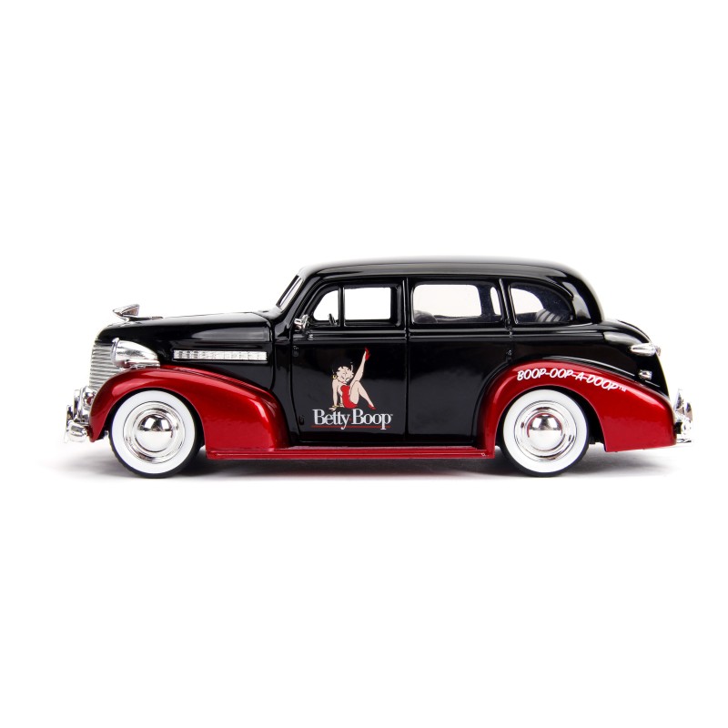 Chevrolet Chevy Master Deluxe W/Betty Boop Figure HOLLYWOOD RIDES 1939 - Jada
