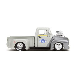 Ford F100 Pick-Up W/ Guile Figure HOLLYWOOD RIDES 1956 - Jada