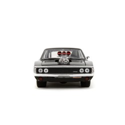 Dodge Charger W/Dom Toeretto Figure FF 1970 - Jada
