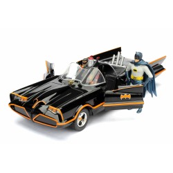 Batmobile Classic W/Batman&Robin Figure DC COMICS 1966 - Jada