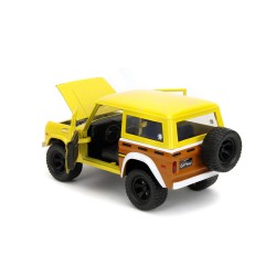Ford Bronco W/ Bob l'éponge figure HOLLYWOOD RIDES 1973 - Jada Ford Bronco W/ Bob l'éponge figure HOLLYWOOD RIDES 1973 - Jada