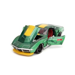 Chevrolet Corvette Stingray W/ Cammy Figure HOLLYWOOD RIDES 1969 - Jada