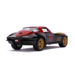 Chevrolet Chevy Corvette W/Black Widow Figure MARVEL 1966 - Jada