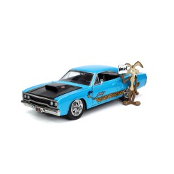 Plymouth Road Runner W/Wile E. Coyote Figure HOLLYWOOD RIDES 1970 - Jada
