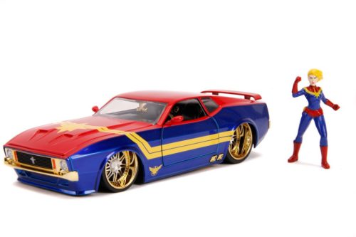 Ford Mustang Mach 1 W/Captain Marvel - 1973