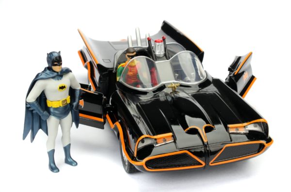 Batmobile Classic W/Batman&Robin Figure  1966