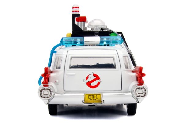 Ghostbusters ECTO-1