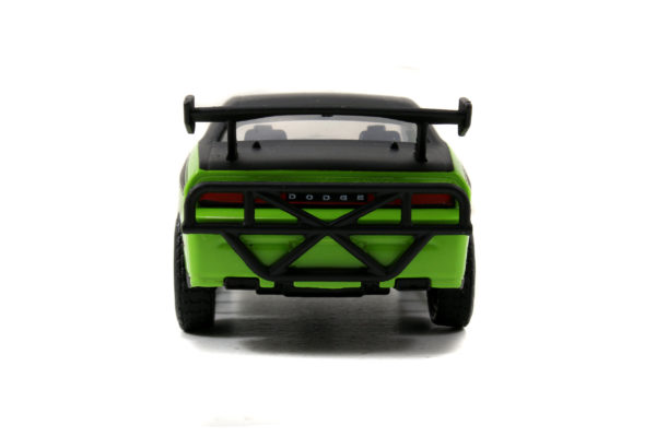 Dodge Challenger SRT8 Off Road Free Rolling